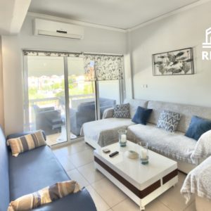 Πωλείται διαμέρισμα 50 τ.μ. με θέα στη θάλασσα στα Καμένα Βούρλα