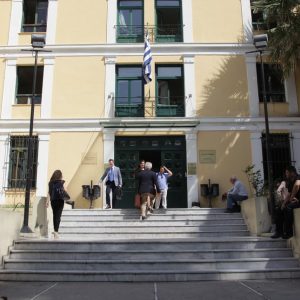 Αθωώθηκε ο σύζυγος της γνωστής δημοσιογράφου για ενδοοικογενειακό επεισόδιο - «Το θέμα πρέπει να λυθεί με ηρεμία», τι κατέθεσε εκείνη