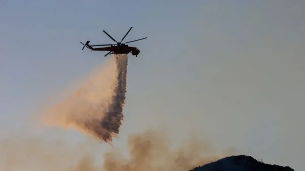 Πυρκαγιά στη Φωκίδα στην περιοχή Πενταγιοί – Σηκώθηκε 1 ελικόπτερο και 1 αεροσκάφος