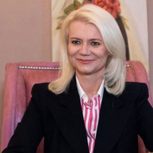 Από τη Φθιώτιδα η γιατρός που εμπλέκεται στην υπόθεση θανάτου του Γιώργου Μαζωνάκη - Τι λένε στο χωριό της