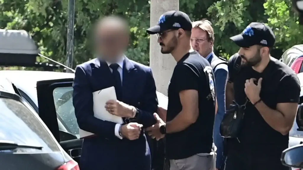 Θάνατος Μαζωνάκη: Βίντεο ντοκουμέντο με τον γιατρό να εκπαιδεύει συνάδελφό του από τις Φιλιππίνες σε θεραπεία με βλαστοκύτταρα