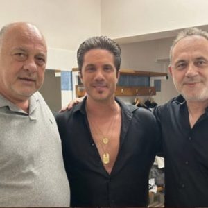 Πανουργιάς και Μπέος μαζί στο γήπεδο αυτή τη φορά για τον Νίκο Οικονομόπουλο (ΒΙΝΤΕΟ-ΦΩΤΟ)