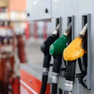 Κομισιόν: Ακριβός ο φετινός χειμώνας στην ενέργεια – Όχι σε δημοσιονομική ευελιξία για μείωση των φόρων στα καύσιμα προς το παρόν