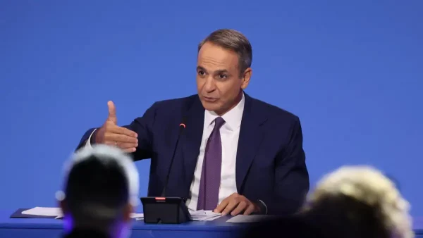 Live η πρώτη συνέντευξη του Κυριάκου Μητσοτάκη μετά τη ΔΕΘ