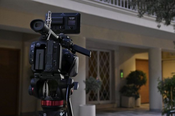 Γιώργος Μαζωνάκης – Ένωση Ελλήνων Φυσικών: «Ανυπόστατοι όροι η κβαντική ιατρική και η κβαντική θεραπεία»