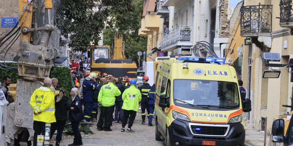 Έκρηξη στην Πλάκα: Εντοπίστηκε και δεύτερη σορός στα συντρίμμια, πρόκειται για άνδρα -Συνεχίζονται οι έρευνες για 4 αγνοουμένους