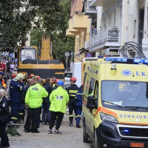 Έκρηξη στην Πλάκα: Εντοπίστηκε και δεύτερη σορός στα συντρίμμια, πρόκειται για άνδρα -Συνεχίζονται οι έρευνες για 4 αγνοουμένους