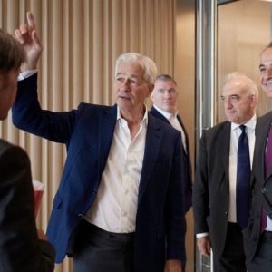 Συνάντηση Μητσοτάκη με τον CEO της JP Morgan Τζέιμς Ντάιμον στη Νέα Υόρκη