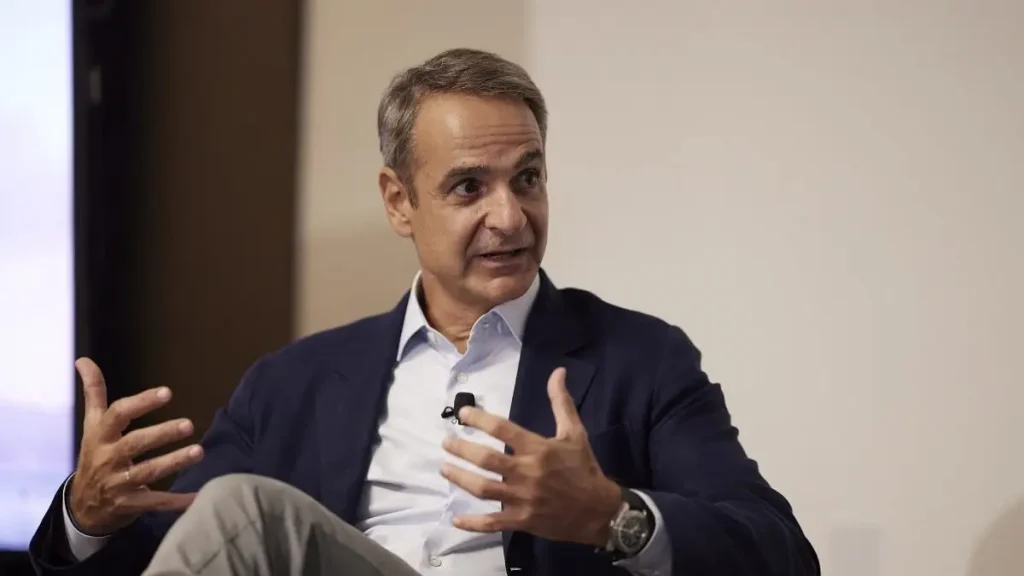Μητσοτάκης σε ομογενείς στη Νέα Υόρκη: Επιδιώκουμε μία ακόμη εκλογή, όχι για να σπάσουμε ρεκόρ, αλλά για να αλλάξουμε τη χώρα – Το μήνυμα στην Τουρκία