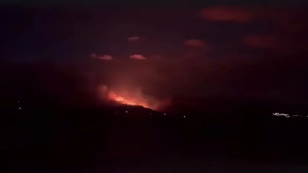 Πυρκαγιά στην Λέσβο στην περιοχή Καλλονή: Μεγάλη κινητοποίηση της Πυροσβεστικής