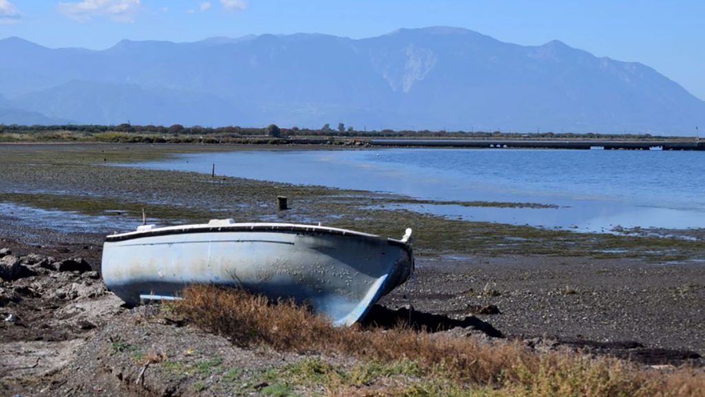 Πρόστιμο και κατάσχεση αλιευτικών εργαλείων στο Μαλιακό κόλπο