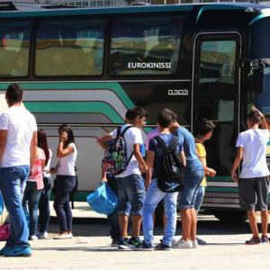 Φθιώτιδα: Πώς θα πάνε οι μαθητές στα σχολεία – 8 νέα δρομολόγια και 12 άγονα πριν το πρώτο κουδούνι