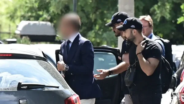 Θάνατος Γιώργου Μαζωνάκη: Το άλλοθι του γιατρού και ο «πυρετός» στην κλινική μετά την ανακοπή