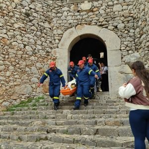 Λιποθύμησε τουρίστας στο Παλαμήδι - Μεγάλη κινητοποίηση για την ασφαλή μεταφορά του (ΦΩΤΟ - ΒΙΝΤΕΟ)