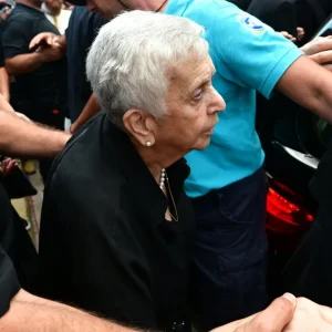«Ζητώ δικαιοσύνη για τη μνήμη του παιδιού μου» λέει η μητέρα του Γιώργου Μαζωνάκη