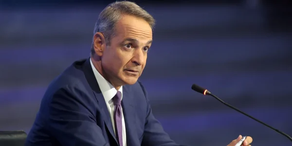 Μητσοτάκης στην ερώτηση για εκλογές την Ανοιξη του 2027 -Τι είπε για πρόωρες και ανασχηματισμό