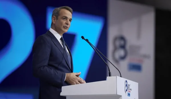 Οι παροχές και τα μέτρα «έκπληξη» που ανακοινώνει σήμερα ο Κυριάκος Μητσοτάκης στη ΔΕΘ – Πάνω από 2 δισ. ευρώ το «καλάθι»