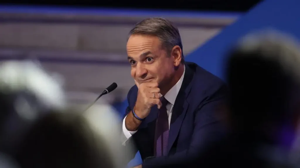 Καρφί Μητσοτάκη σε Τσίπρα: Τζάμπα πήγε το rebranding, το 2014 ήταν αυταπάτη, τώρα είναι απάτη -Η μπηχτή για το ΠΑΣΟΚ