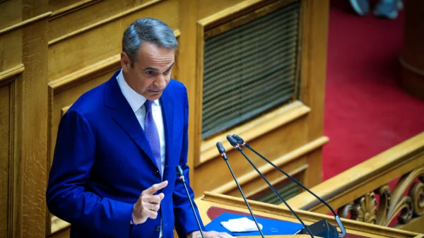 Μητσοτάκης κατά Ανδρουλάκη και Τσίπρα: «Οι δύο όψεις του ίδιου νομίσματος, με ακοστολόγητες υποσχέσεις» – «Εφιαλτικό σενάριο ακυβερνησίας»