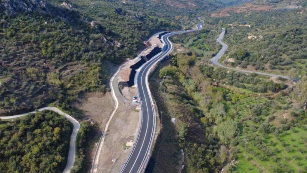 Λαμία-Καρπενήσι σε χρόνο ρεκόρ-Ξεκλειδώνει το νέο μεγάλο έργο της Κεντρικής Ελλάδας
