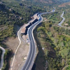 Λαμία-Καρπενήσι σε χρόνο ρεκόρ-Ξεκλειδώνει το νέο μεγάλο έργο της Κεντρικής Ελλάδας