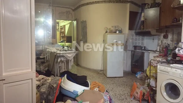 Νίκαια: Η περιγραφή της 44χρονης που την κρατούσε όμηρο ο σύντροφός της – «Δεν είχε πάρει τα φάρμακά του, απειλούσε να βάλει βόμβα»