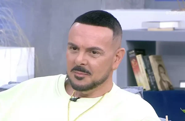 Νίκος Βουρλιώτης: Η avant premiere του ντοκιμαντέρ «NiVO 831 Θυμάμαι» και οι επώνυμοι φίλοι του που έδωσαν το «παρών»