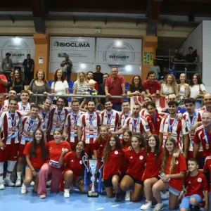 Ολυμπιακός – ΑΕΚ 35-24: Ανώτεροι οι ερυθρόλευκοι, κατέκτησαν το Super Cup στο χάντμπολ