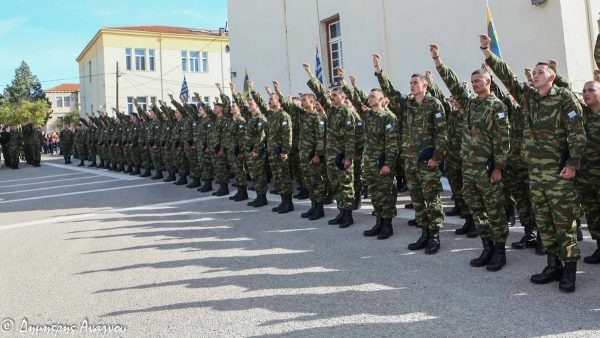 Ορκίστηκαν στο ΚΕΥΠ-ΚΕΝ Λαμίας οι νέοι οπλίτες της 2026 Γ’ ΕΣΣΟ