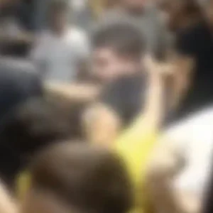 Παγκράτι: Άγρια συμπλοκή νεαρών μέσα σε γεμάτο λεωφορείο – Δείτε βίντεο