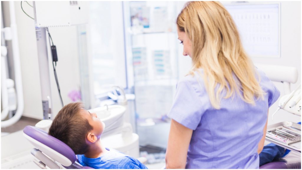 Dentist Pass: Επιστρέφουν οι δωρεάν οδοντιατρικοί έλεγχοι για 300.000 παιδιά