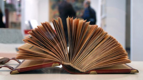 Δύο βιβλία μια ιστορία: Οι Κομποτάδες μέσα από το έργο του Αθανασίου Σιούτα