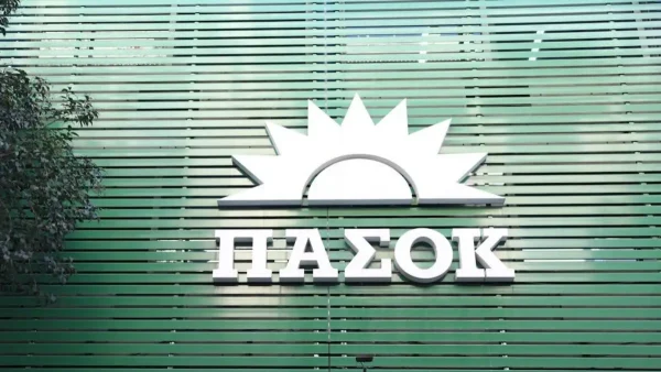 Απάντηση ΠΑΣΟΚ σε Πλεύρη: Επιβεβαίωσε ότι γνώριζε τους γιατρούς που κατηγορούνται για τον θάνατο του Γιώργου Μαζωνάκη από το 2012