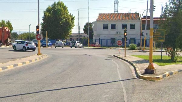 Λαμία: Εκτός λειτουργίας τα φανάρια στη διασταύρωση της ΔΕΗ - Μεγάλη προσοχή από τους οδηγούς