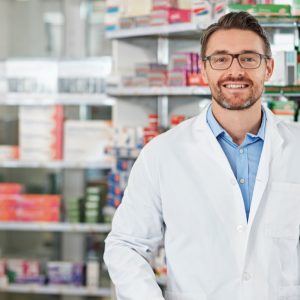 Ζητείται αδειούχος Φαρμακοποιός στη Λαμία
