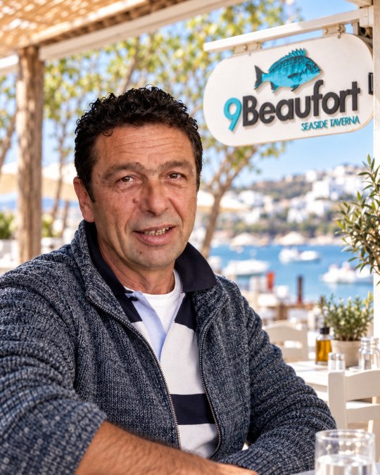 Από τη Μακρακώμη στην Πάρο: Η ξεχωριστή ιστορία ζωής του Γιώργου Φασιανού (ΒΙΝΤΕΟ)