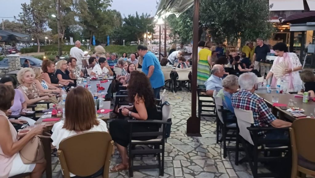 Πραγματοποιήθηκε η συνάντηση αποφοίτων πενήντα και πλέον χρόνια μετά στην Αταλάντη