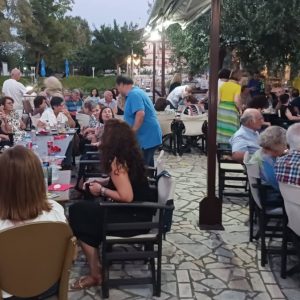 Πραγματοποιήθηκε η συνάντηση αποφοίτων πενήντα και πλέον χρόνια μετά στην Αταλάντη