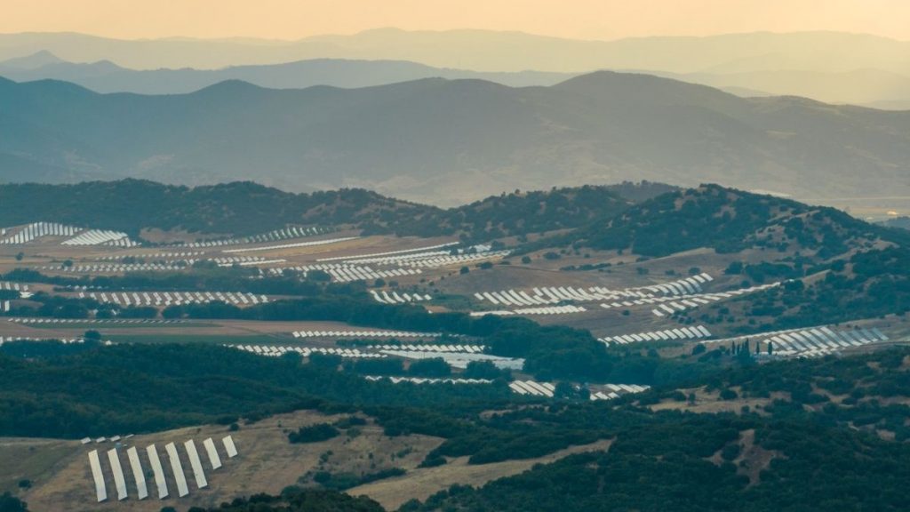 Ο Δομοκός γίνεται ενεργειακός κόμβος με τα φωτοβολταϊκά - Είναι όμως βιώσιμο για την περιοχή;