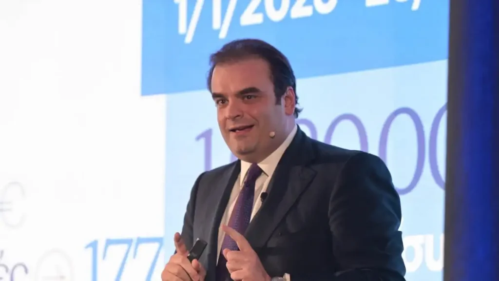 Πιερρακάκης: Έρχεται νέα πλατφόρμα «Συνέπεια» – Η οικονομία σε αριθμούς και τι σημαίνουν για τους πολίτες