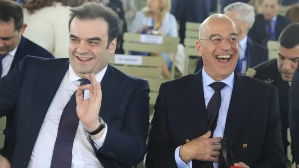 Δημοσκόπηση Alco: Δένδιας και Πιερρακάκης στους πιο επιτυχημένους υπουργούς – Το 51% ανησυχεί για θερμό επεισόδιο με την Τουρκία