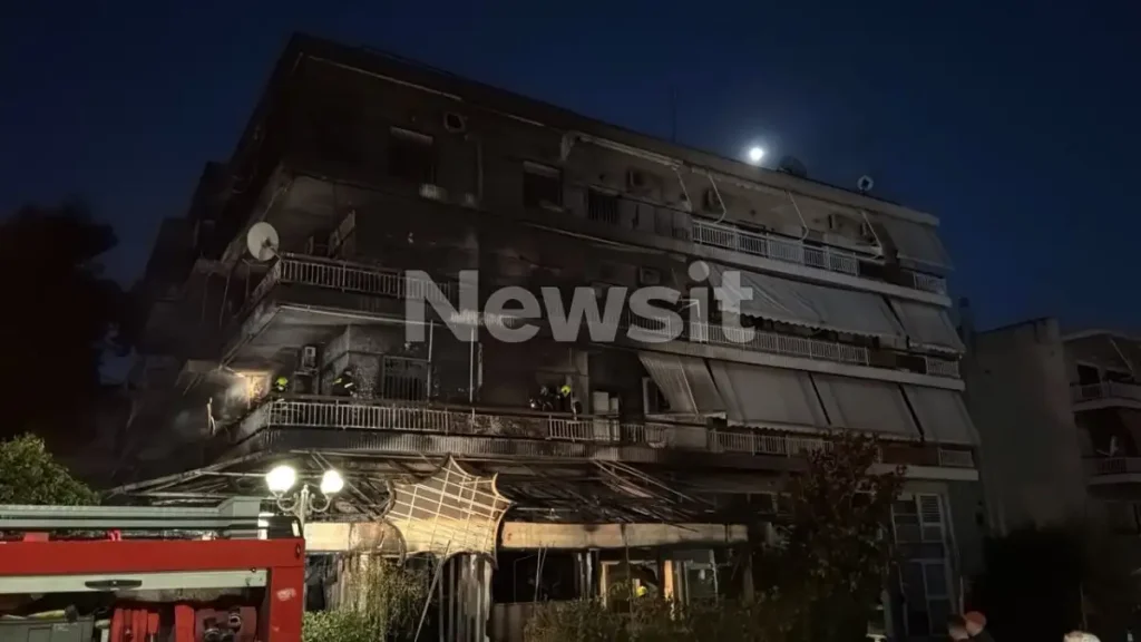 Στις φλόγες πολυκατοικία στη Νέα Ιωνία: «Στις 04:30 μια γυναίκα ούρλιαζε “φωτιά”, ακούστηκαν 3 εκρήξεις» -Συγκλονιστικές μαρτυρίες