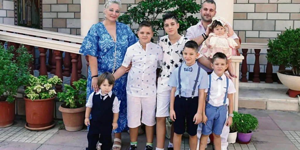 Φεύγει από τη Φουρνά η πολύτεκνη οικογένεια που μετακόμισε πρώτη εκεί και άνοιξε μαγαζί - «Προσπαθήσαμε με όλη μας τη δύναμη»