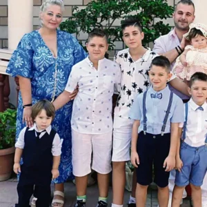 Φεύγει από τη Φουρνά η πολύτεκνη οικογένεια που μετακόμισε πρώτη εκεί και άνοιξε μαγαζί - «Προσπαθήσαμε με όλη μας τη δύναμη»