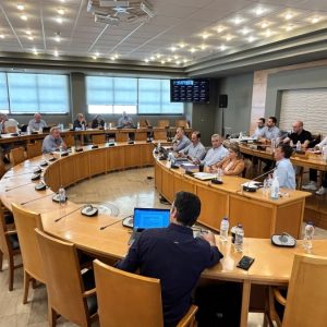 Περιφέρεια Στερεάς: Ρύθμιση χρεών καλλιεργητών της Κωπαΐδας και μέτρα στήριξης πυρόπληκτων Βοιωτίας - Φωκίδας