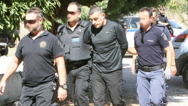 Συναγερμός στην ΕΛ.ΑΣ. για τον δραπέτη των φυλακών Δομοκού Αλκέτ Ριζάι