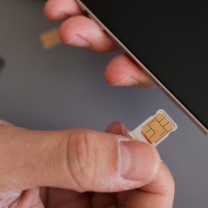 ΑΔΑΕ: Διπλός έλεγχος ταυτότητας πριν από αλλαγή SIM και φορητότητα αριθμού