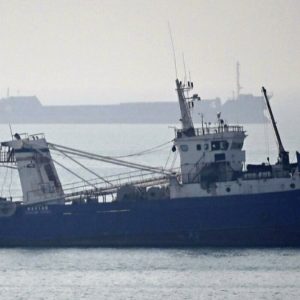 Διπλό μήνυμα από το Ιράν στις ΗΠΑ: Πρόταση για άνοιγμα του Ορμούζ εντός 7 ημερών υπό όρους – Προειδοποιήσεις για «πλήγματα χωρίς περιορισμούς»