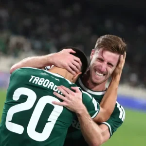 Η βαθμολογία της Super League με τη νίκη του Παναθηναϊκού επί του ΠΑΟΚ και τον Παναιτωλικό στην κορυφή – Δείτε φάσεις και γκολ
