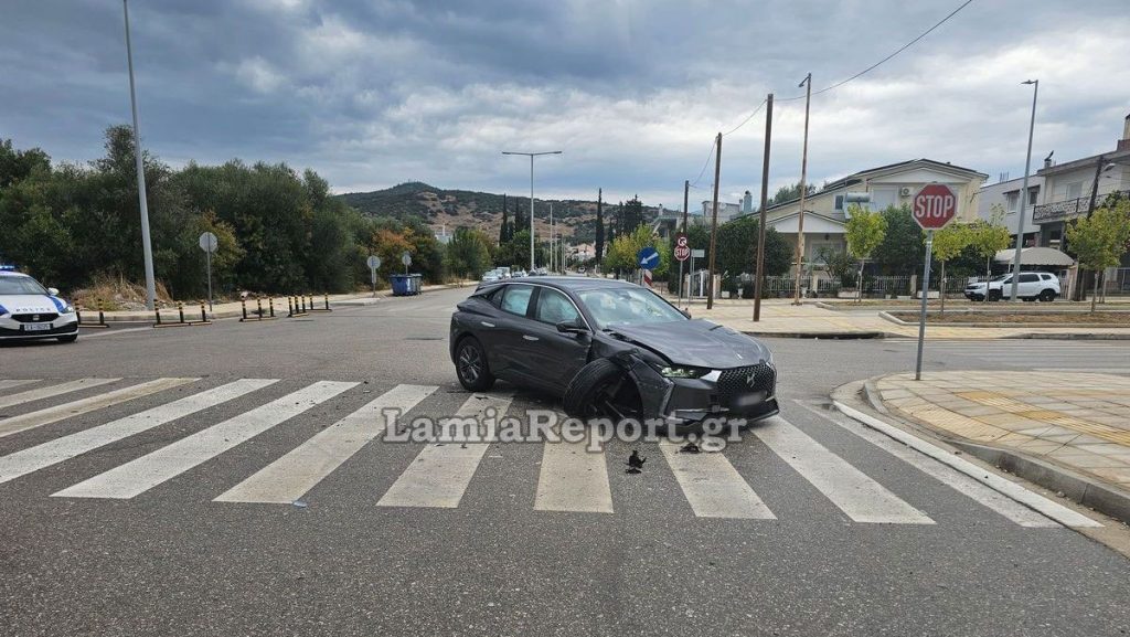 Λαμία: Τροχαίο σε διασταύρωση στη νότια πλευρά της πόλης - Ένας ελαφρά τραυματίας (ΒΙΝΤΕΟ-ΦΩΤΟ)